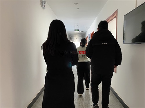 �y���k�����OӋ�b���Ŀ|�N�鹤�b